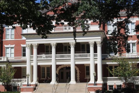 Terrell Hall Receives State-Wide Preservation Award
