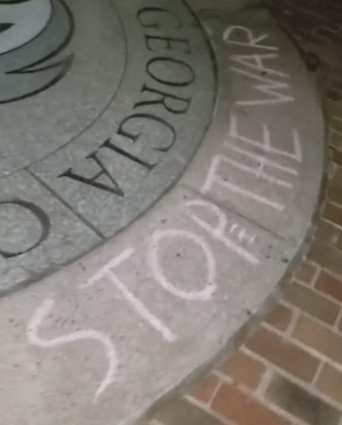 GC washes away chalk demonstration on campus